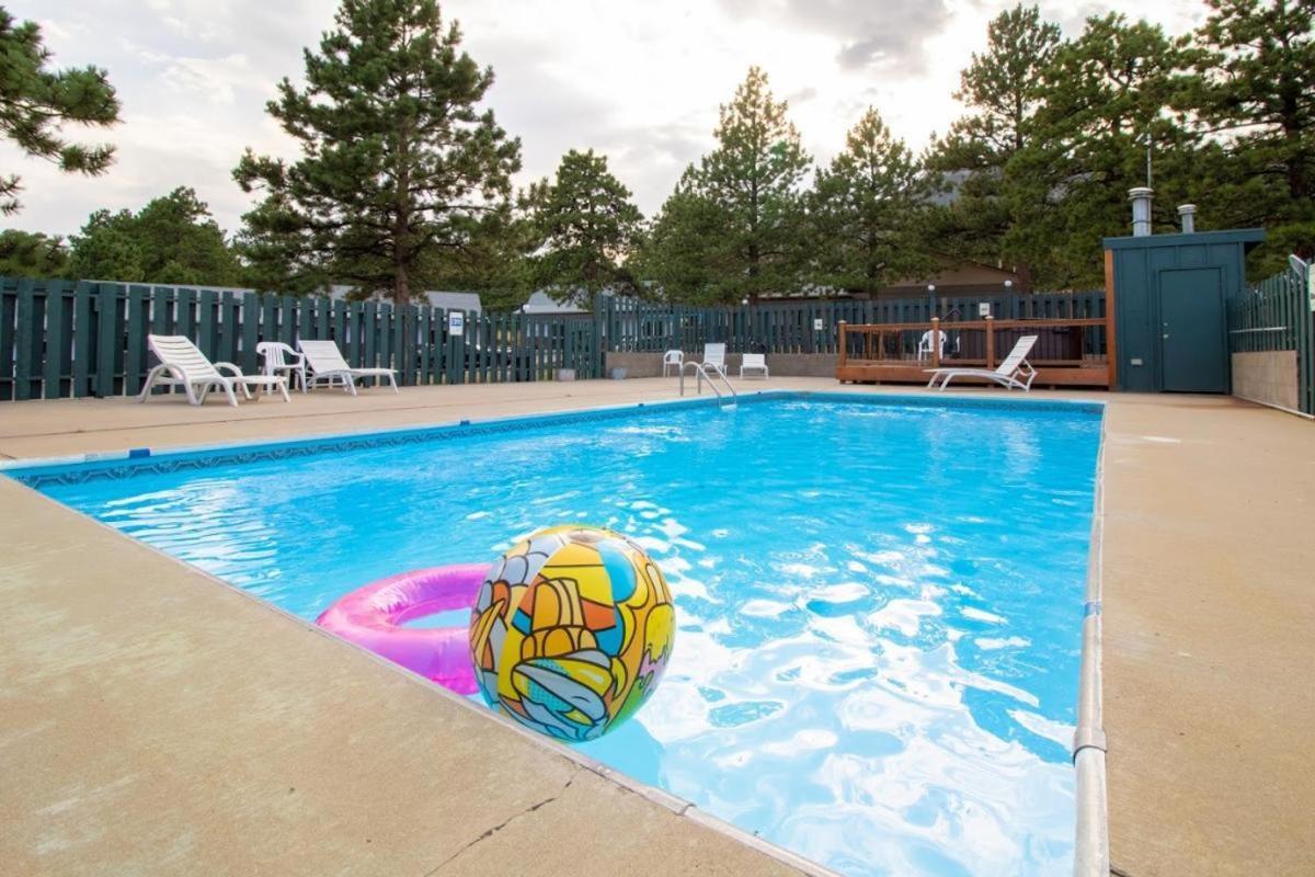 Saddle & Surrey Motel Estes Park Exterior photo