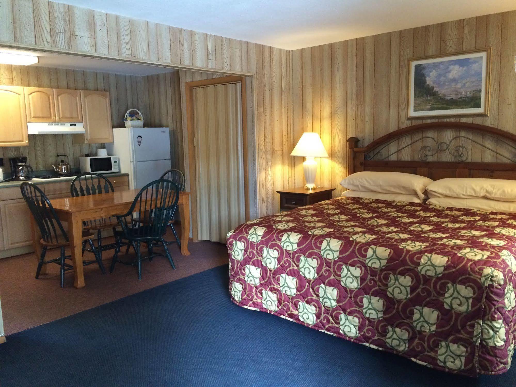 Saddle & Surrey Motel Estes Park Exterior photo